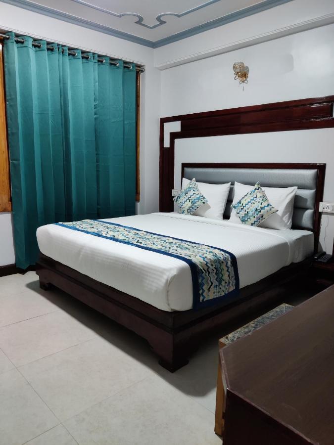 Golden Oak Bed and Breakfast Shimla Exterior foto