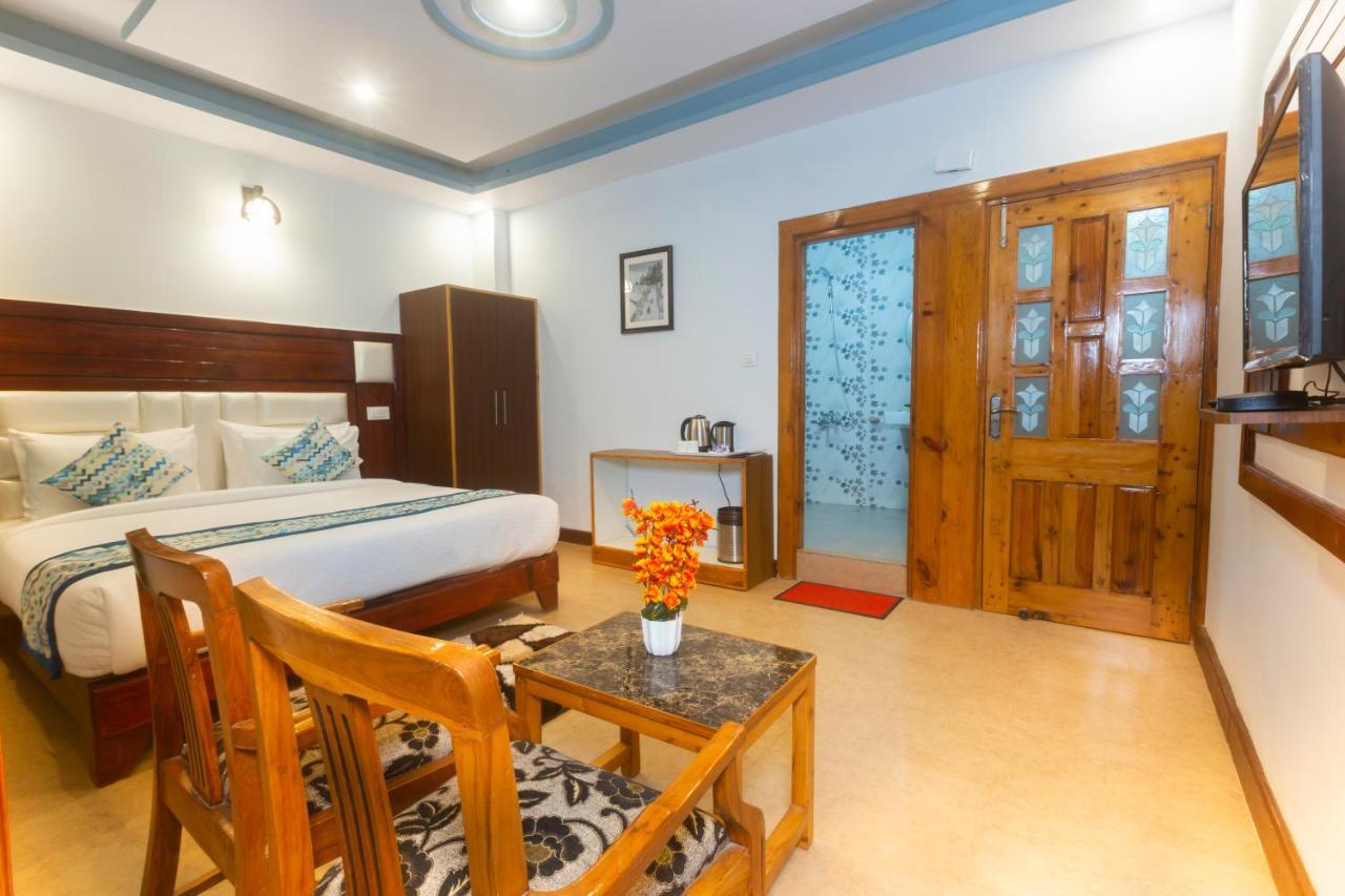 Golden Oak Bed and Breakfast Shimla Exterior foto
